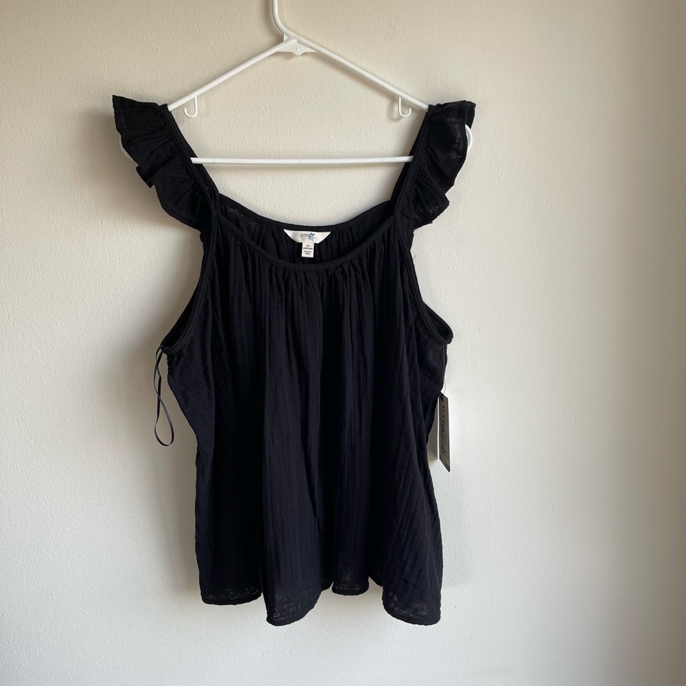 Black tank top